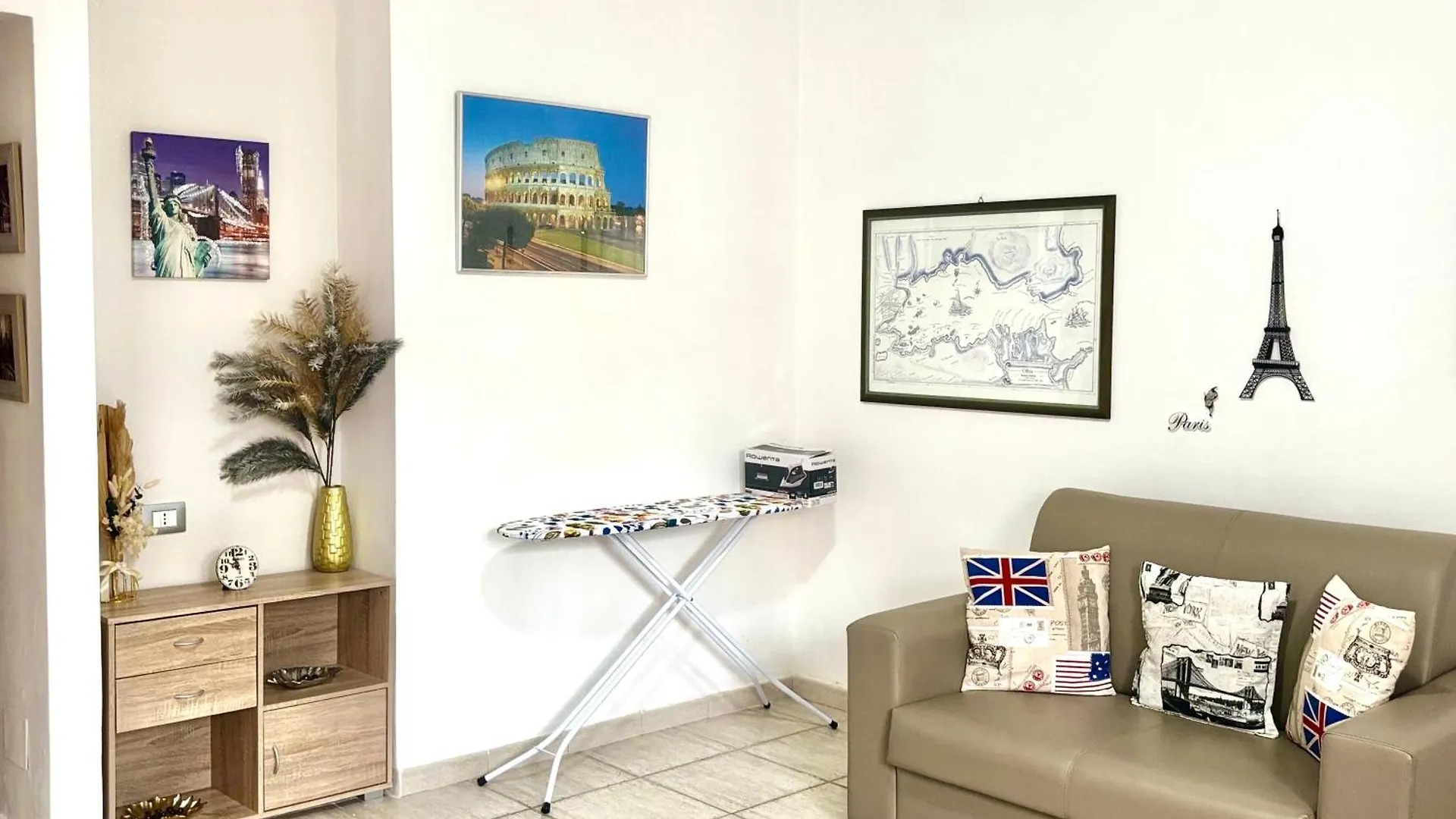 Apartment Appartamento Indipendente Con Cucina E Lavatrice In Zona Tranquilla A Pochi Minuti Di Bus O Auto Dalle Spiagge Piu Belle La Maison De Famille Olbia